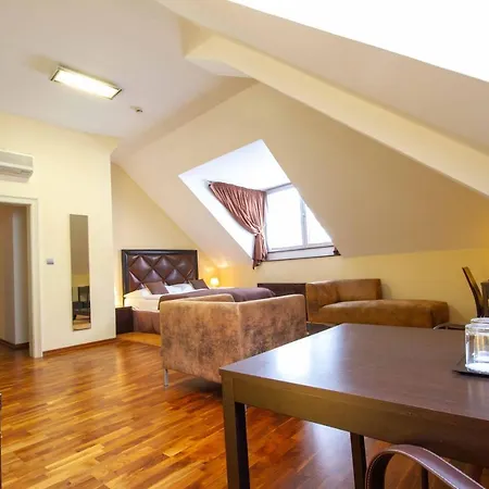 Skaritz & Отель