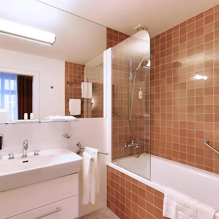 Отель Skaritz & 4*