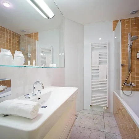 Skaritz & Отель