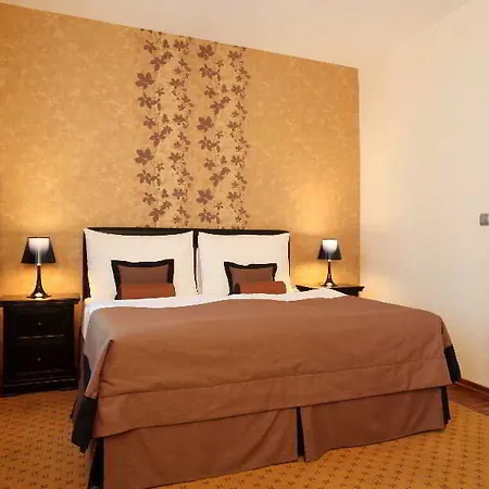 Skaritz & Отель