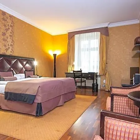 Skaritz & Hotel 4*
