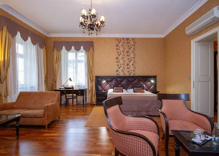 Skaritz & Отель 4*