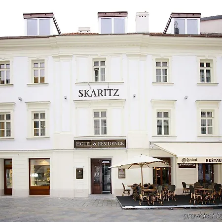 Skaritz & 4*